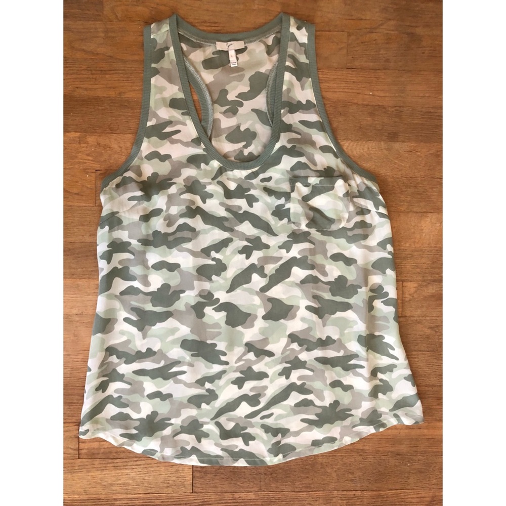 Camo Joie Racerback Tank/Shell size L